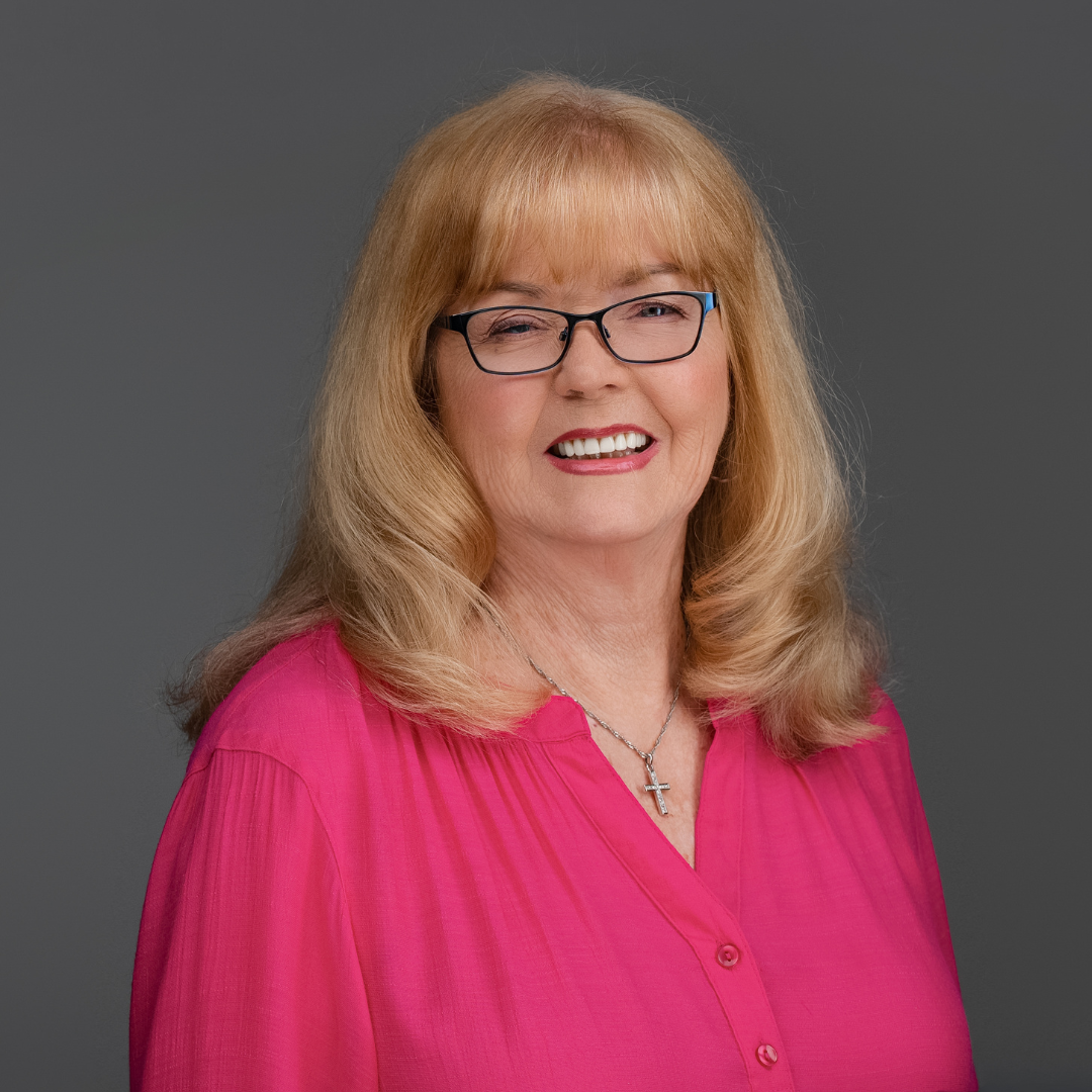 Marie Morris Headshot