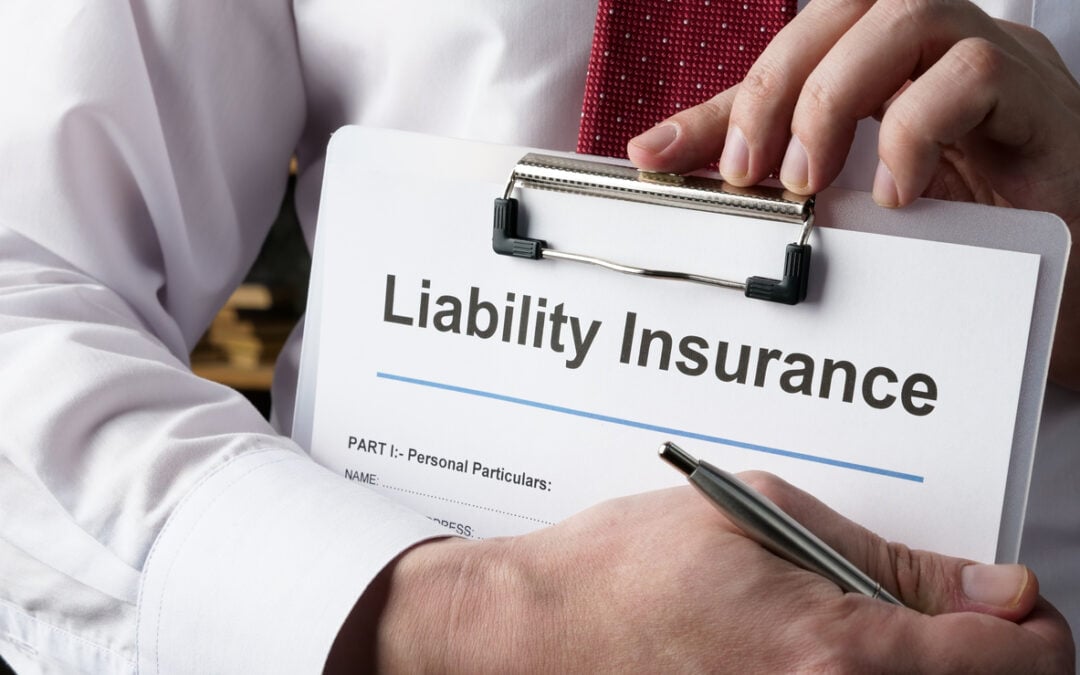 What’s the Difference Between General Liability vs. Professional Liability?